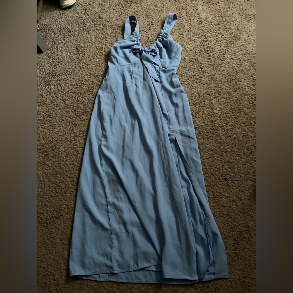 Abercrombie light blue midi dress with slit. Size small petite brand new w/tags
